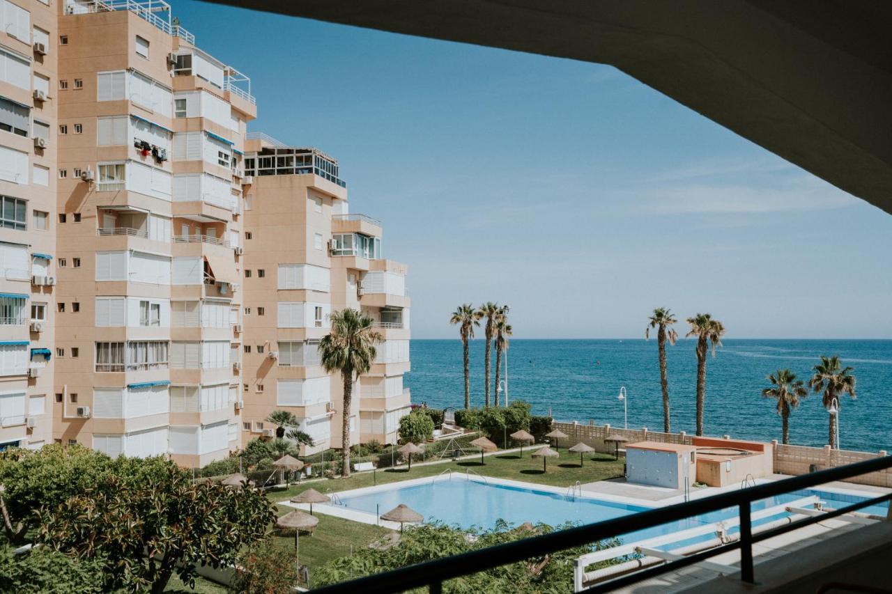 Apto Primera Linea De Playa Málaga Eksteriør billede